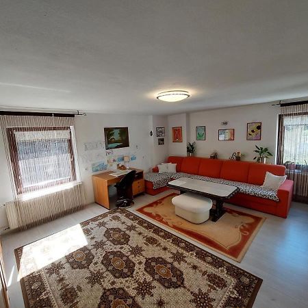 Tiha Dolina Villa Zelezniki ภายนอก รูปภาพ